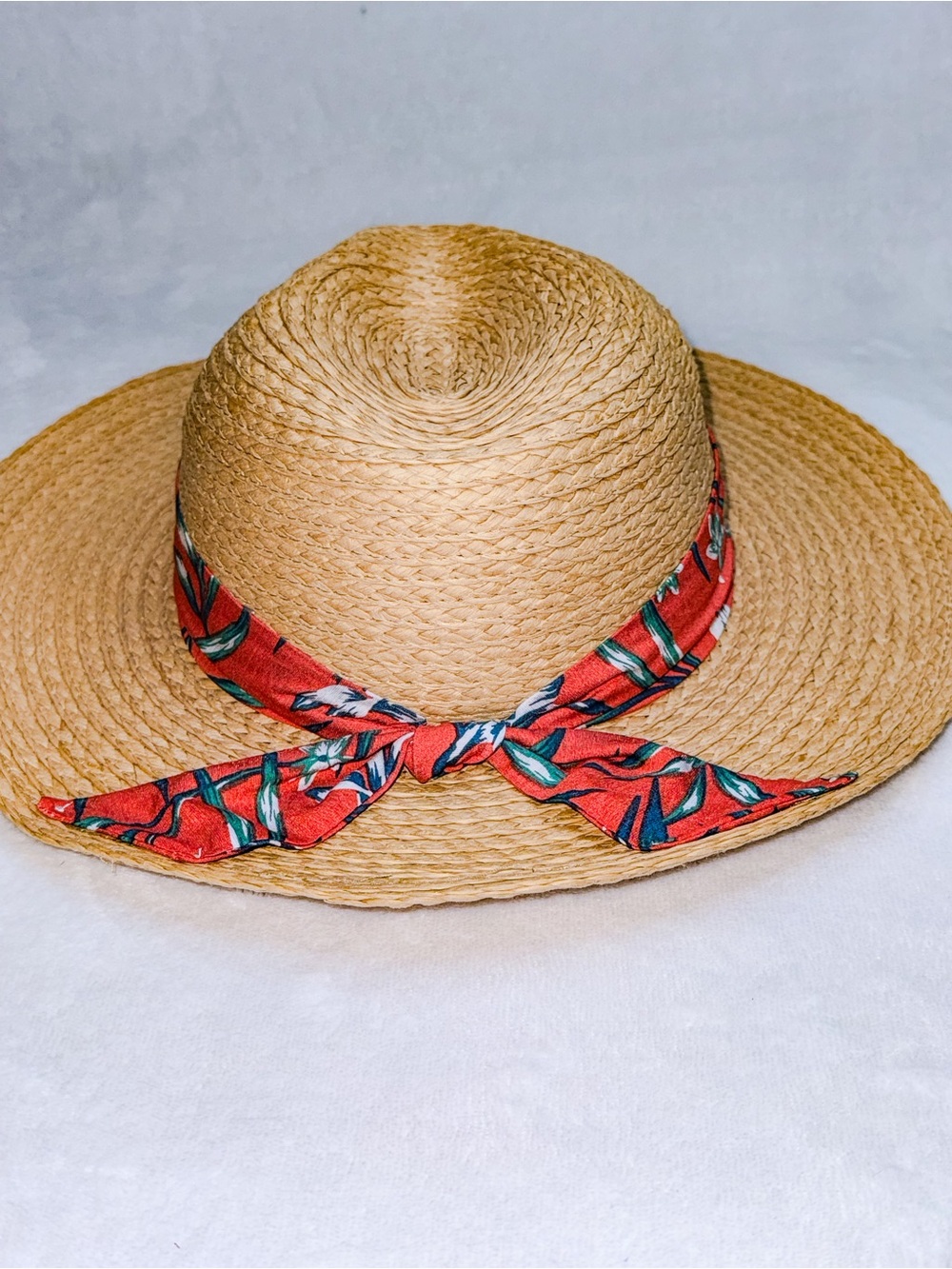 Vince Camuto Natural Straw Sun Hat with Red Floral Band